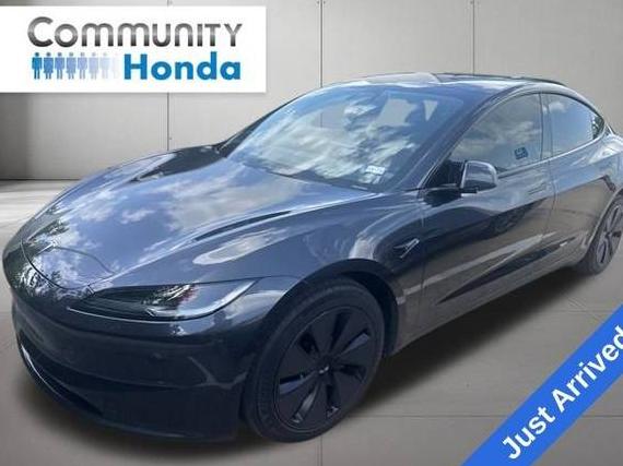 TESLA MODEL 3 2025 5YJ3E1EA7SF932836 image